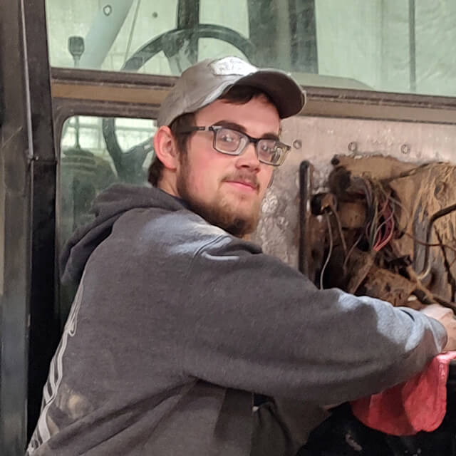 Jacob Reich – Service Technician